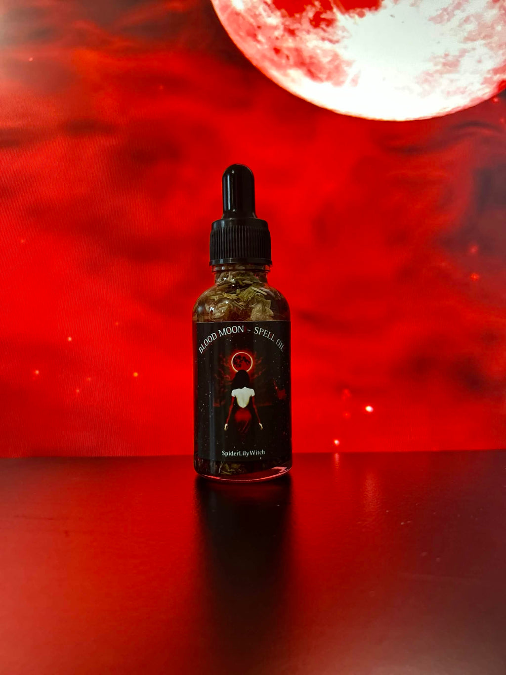 Blood Moon Spell Oil - October Collection